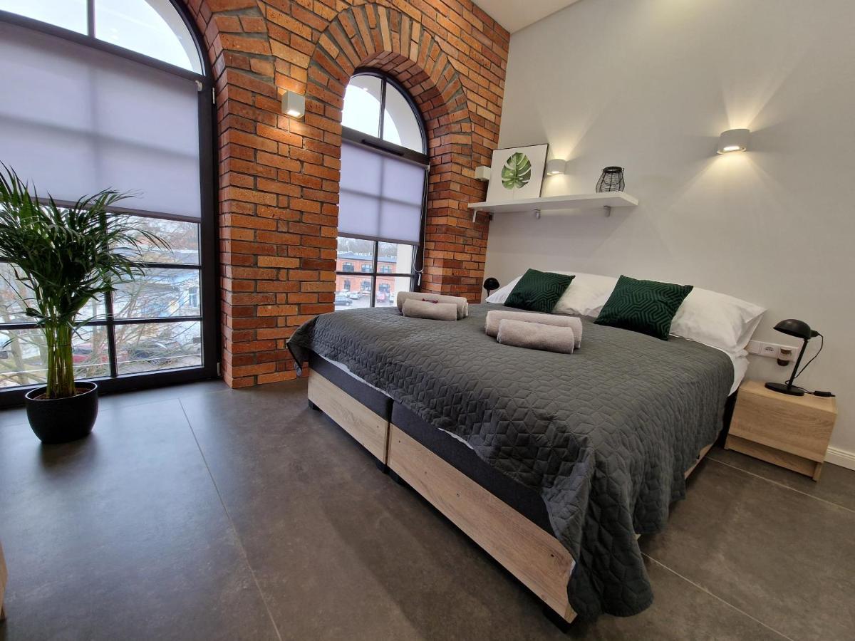 Microhotels Fabryczna 17 Zielona Gora  Bagian luar foto