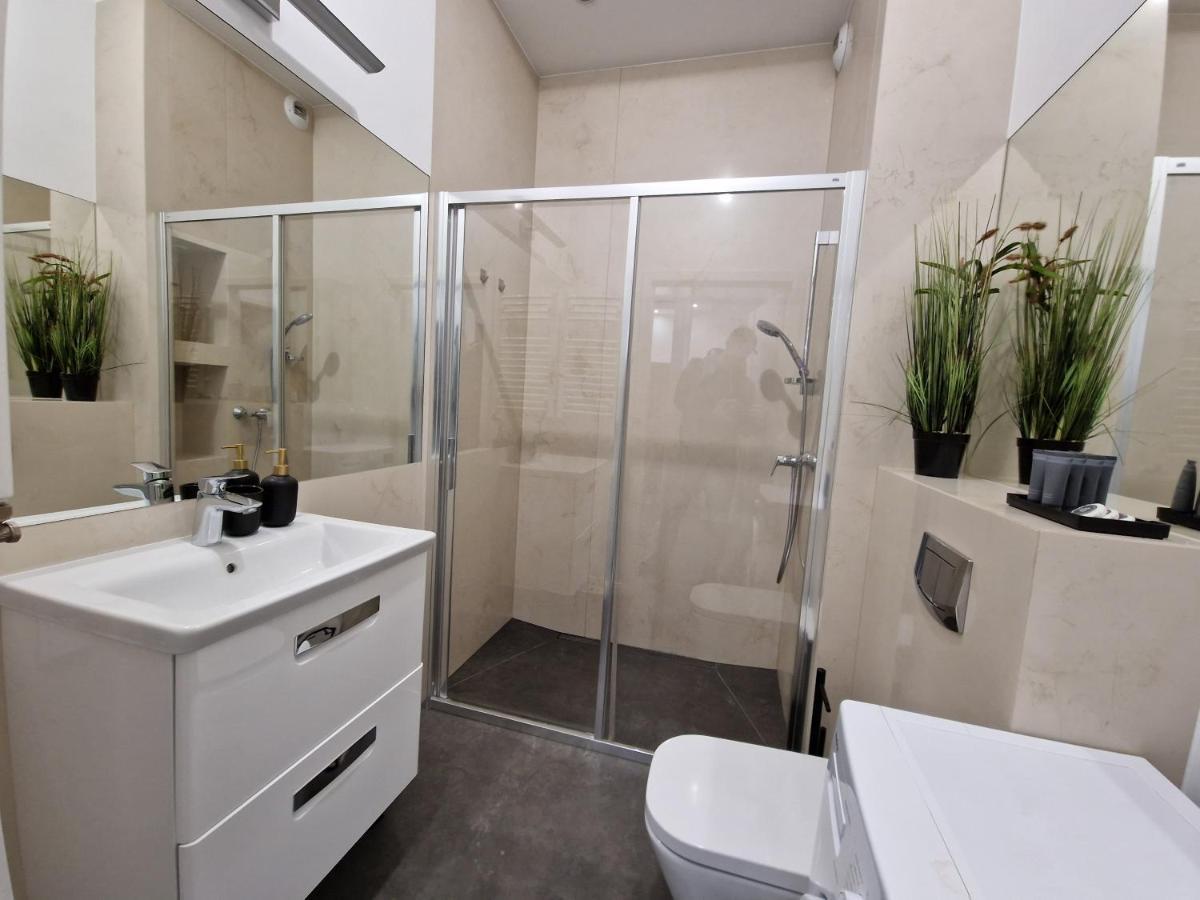 Microhotels Fabryczna 17 Zielona Gora  Bagian luar foto